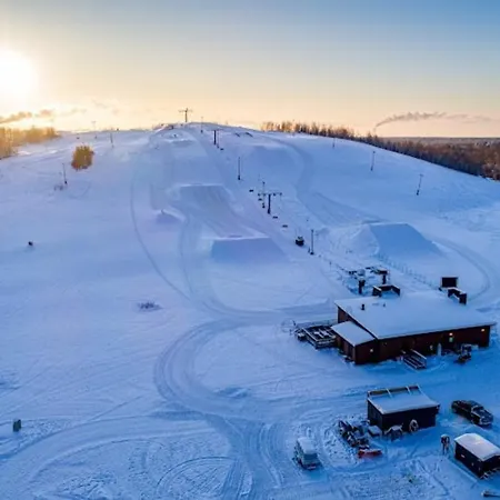 Lägenhet Kauniisti Sisustettu Ja Viihtyisae Kolmio Sekae Ilmainen Parkkipaikka