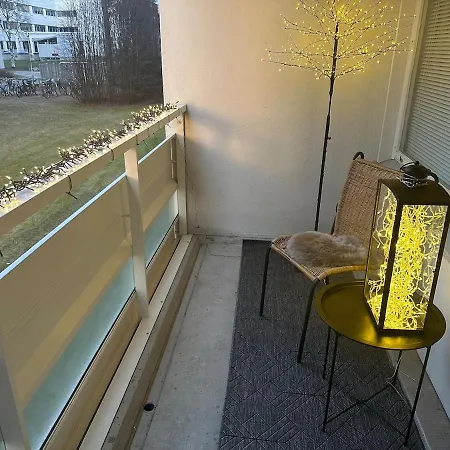 Kauniisti Sisustettu Ja Viihtyisae Kolmio Sekae Ilmainen Parkkipaikka Lägenhet