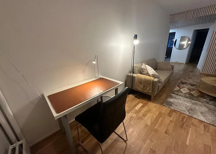 Kauniisti Sisustettu Ja Viihtyisae Kolmio Sekae Ilmainen Parkkipaikka Appartement *