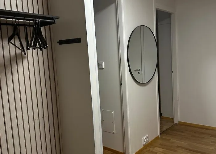 Kauniisti Sisustettu Ja Viihtyisae Kolmio Sekae Ilmainen Parkkipaikka Lägenhet *