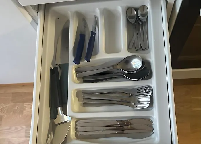 Kauniisti Sisustettu Ja Viihtyisae Kolmio Sekae Ilmainen Parkkipaikka